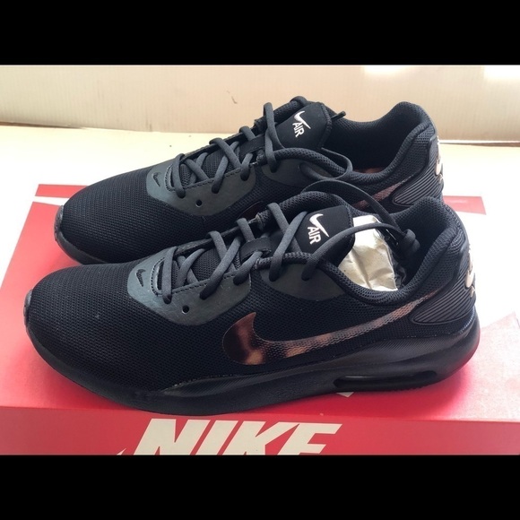 Nike Air Max Oketo Shoes Black - Picture 3 of 8